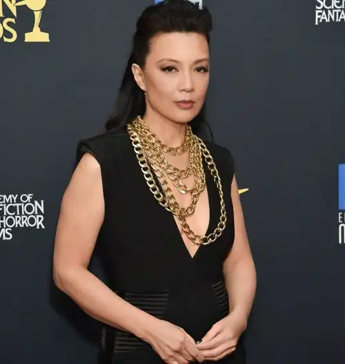 Ming-Na Wen