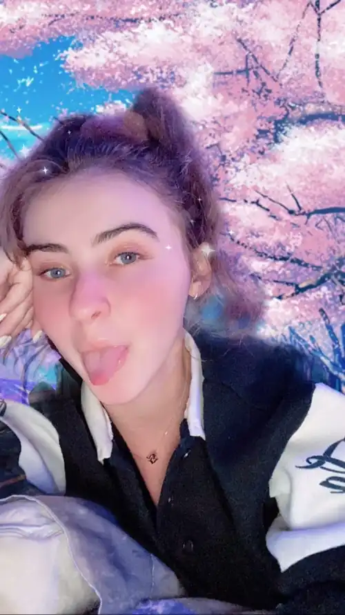Sarah is so cute