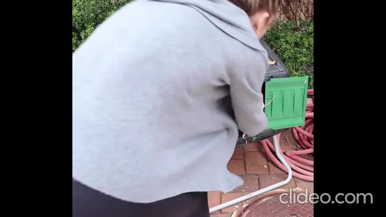 We need her to post more Youtube videos like this.