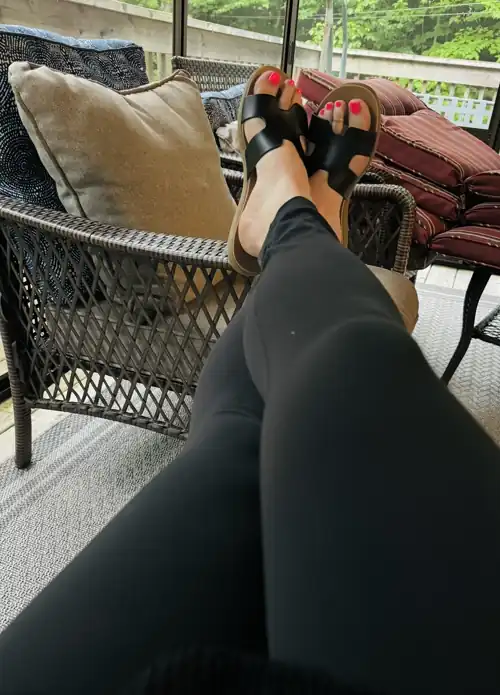 Would you cum on them? 💦 