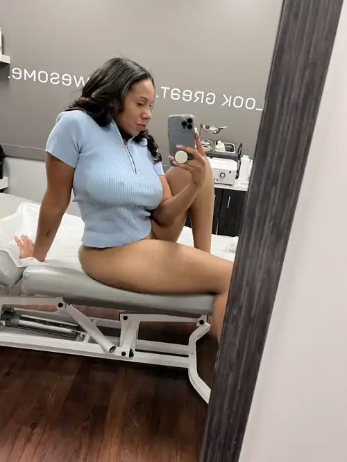 All Waxxed and pretty 😘