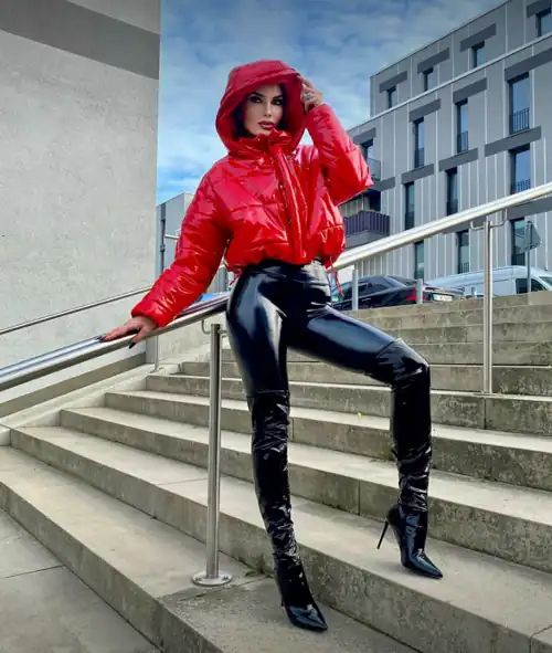 is it too shiny in public?