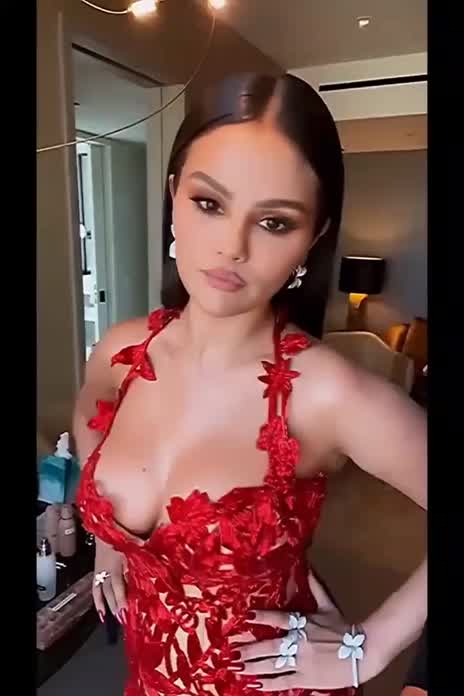 Selena | Ready for MTV VMAs night | September 2023 