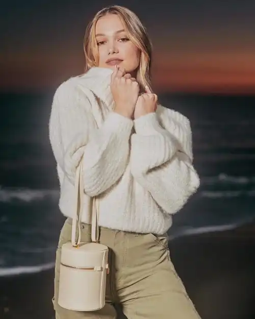 Cozy dinner in Malibu 10/10/2023