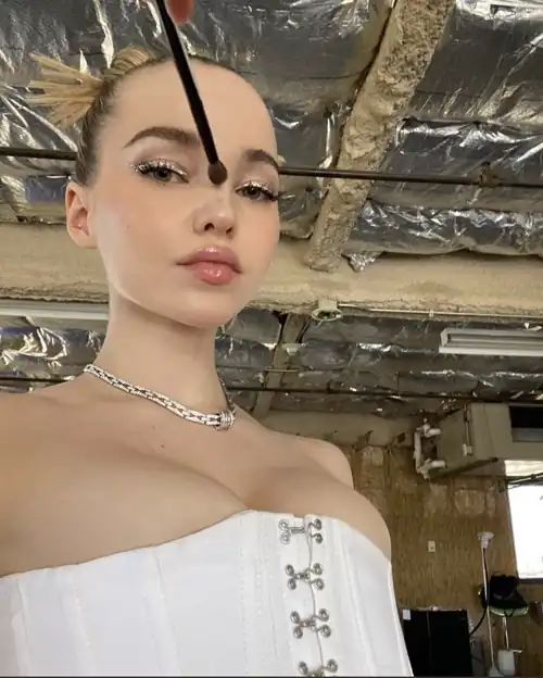 Dove getting her makeup done for a new magazine