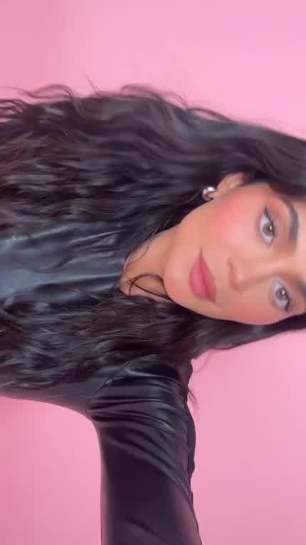 Kylie Recent Vid