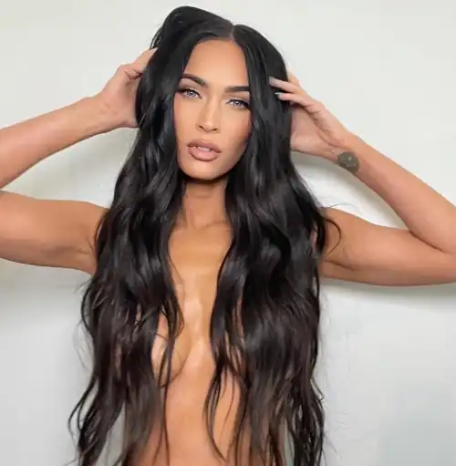 Megan Fox hair bra