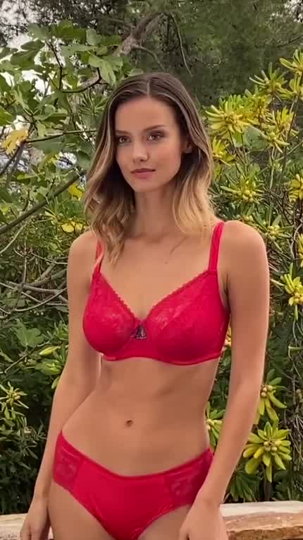 Charlott’ la ligne de lingerie