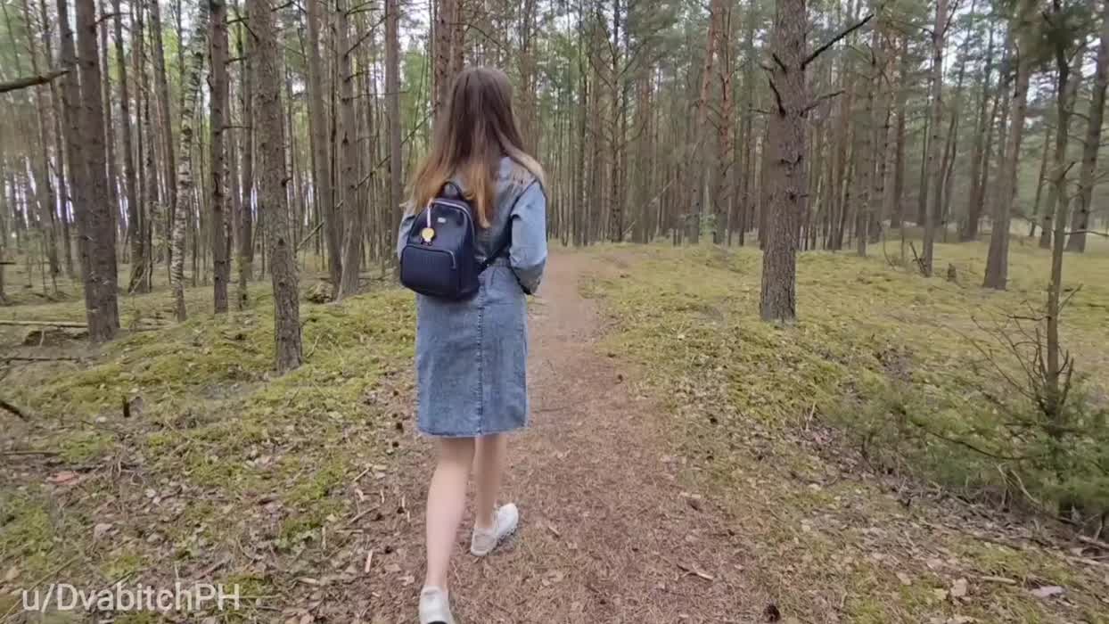 Stranger Caught Me Flashing Outdoors So I Showed Him Even More and Sucked His Dick As Well