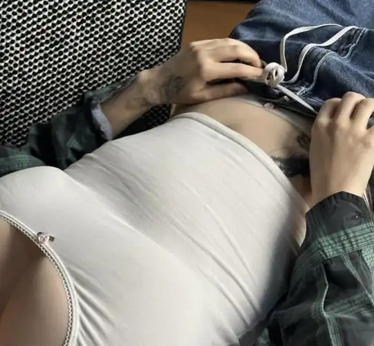Just want pull down Billie’s pants and pound her