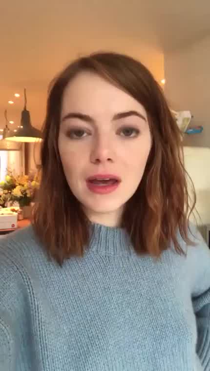 Emma sends video to Woody Harrelson (2017)