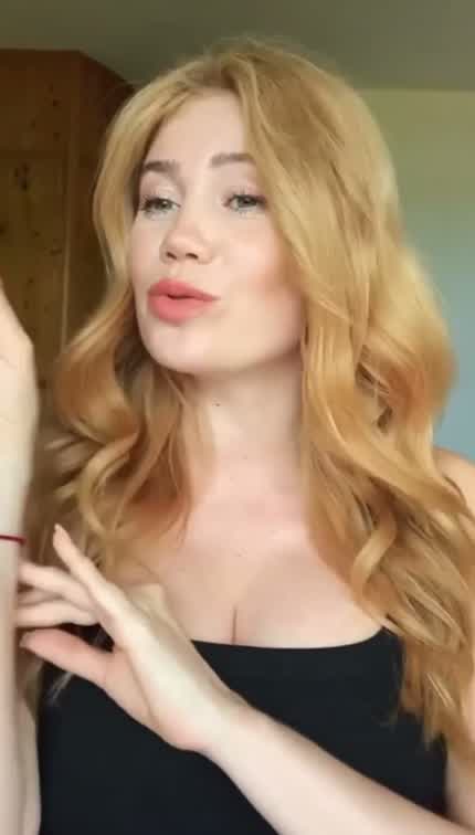 Ihre Titten sind Wahnsinn