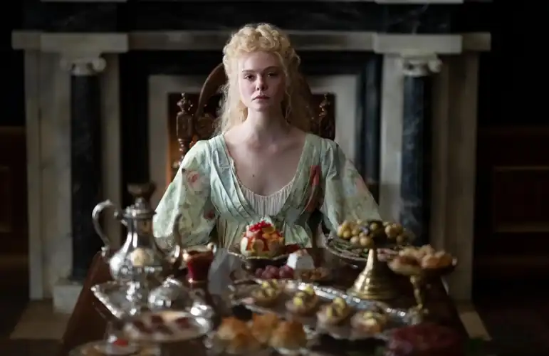 No matter what you thought of season 3, no one can deny that Elle Fanning puts 90% of Hollywood actors to absolute shame. The performance of a f*cking lifetime. Huzzah!