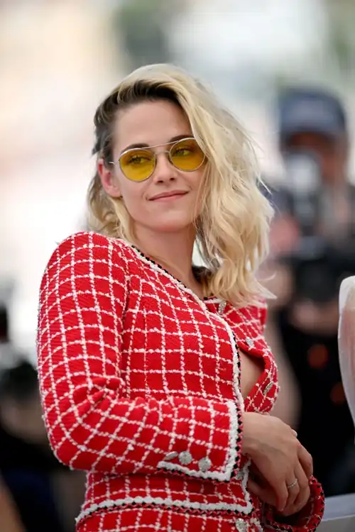 PHOTOCALL OF CRIMES OF THE FUTURE AT THE CANNES FILM FESTIVAL May 24, 2022