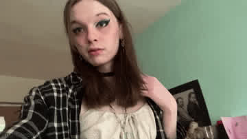 My little innie chastity is so small it’s like it doesn’t exist 🔒