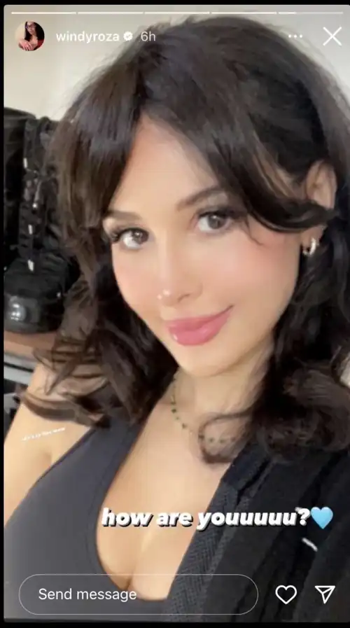 I want to kiss her
