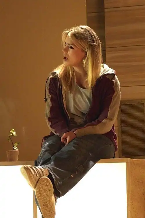 Lounging (Doctor Who)