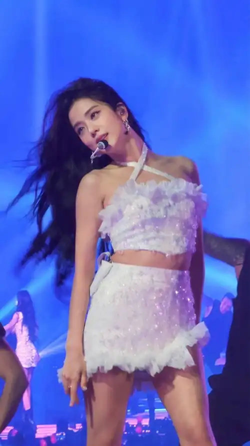 230917 Jisoo
