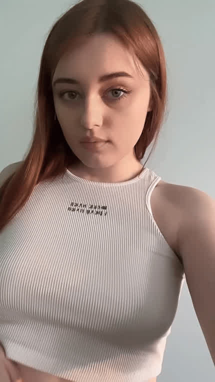 I love pulling my titties out