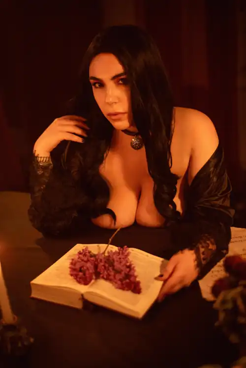 My Yen cosplay by (Izmacat)