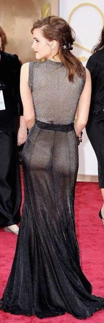 I would do anything to kiss her ass just once