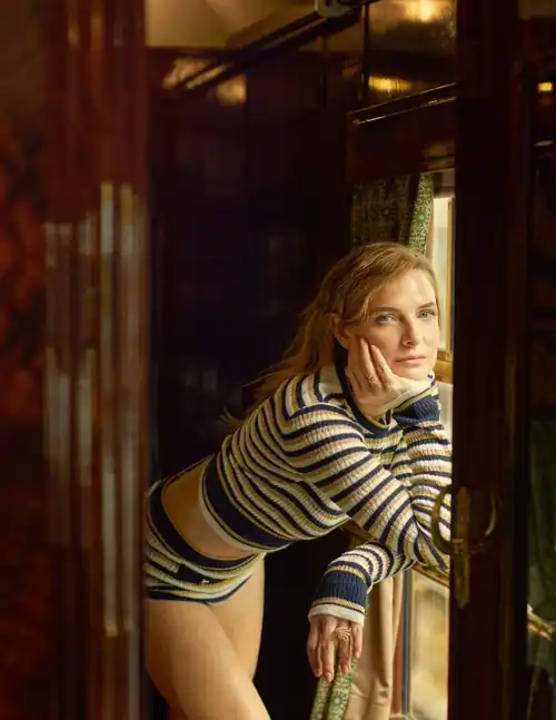 Breathtaking Rebecca Ferguson for TOWN&COUNTRY, by Luc Braquet