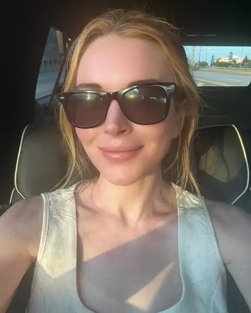 How good does lindsay look?