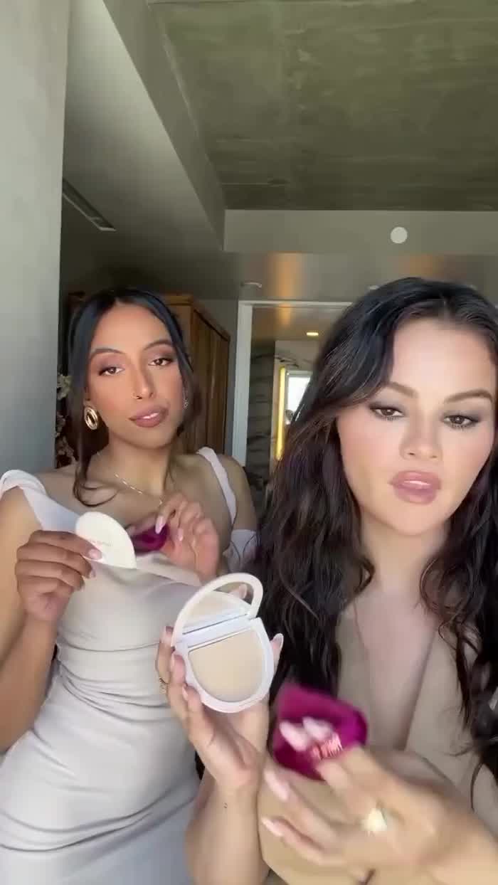 Selena Gomez with influencers for rare/ 2024 