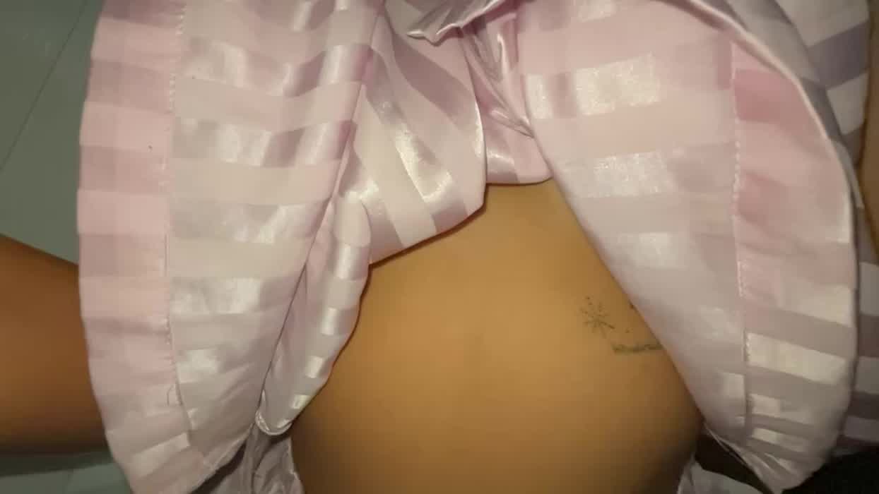 Slow pj bouncing titties