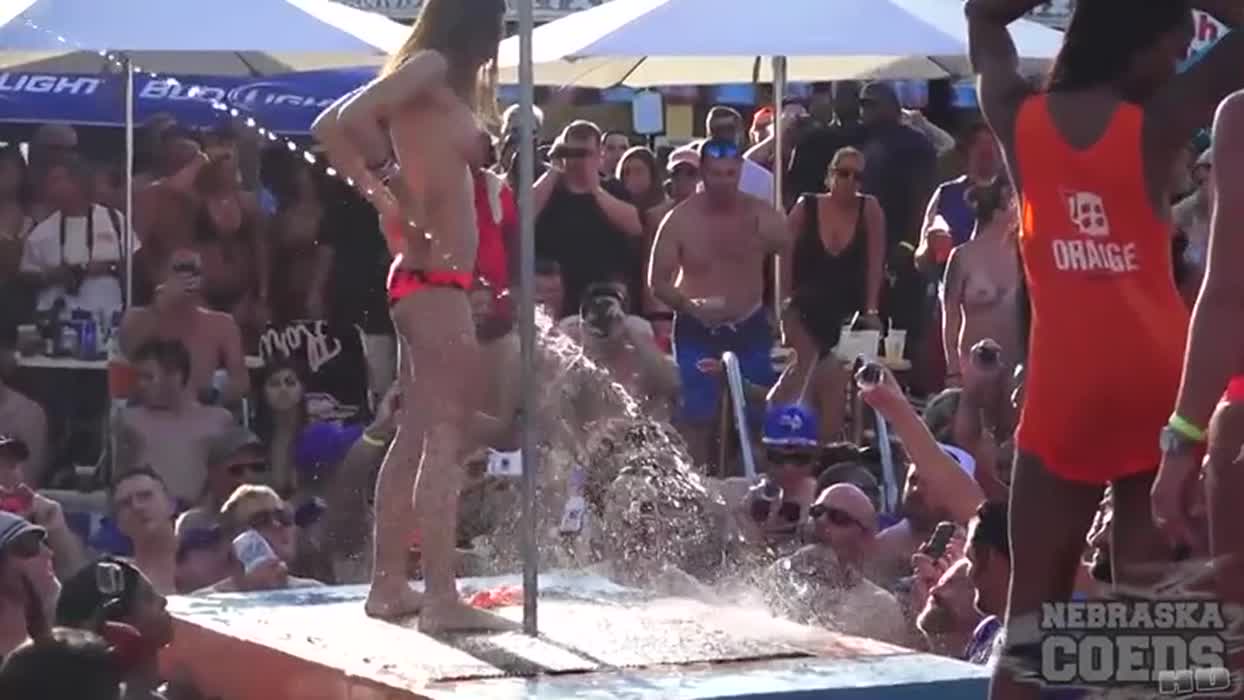 Amateur contest done right
