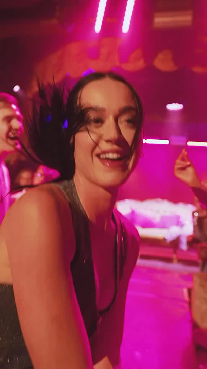 Katy Enjoying Party - IG 07/28/2024