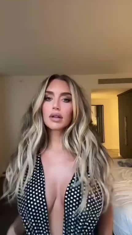 Stassie in black via tiktok