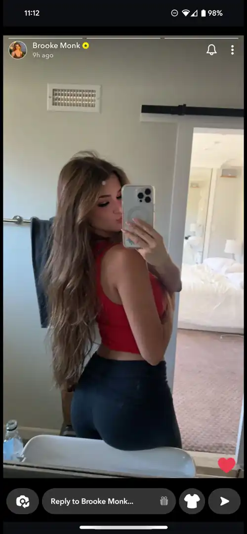 Apthat ass covers the whole sink