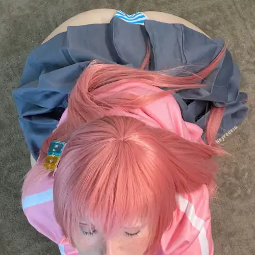 Hitori Gotoh cosplay by Neyrodesu 
