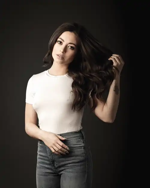 Ginger Lopez [Caitlin Mitchell-Markovitch] 1