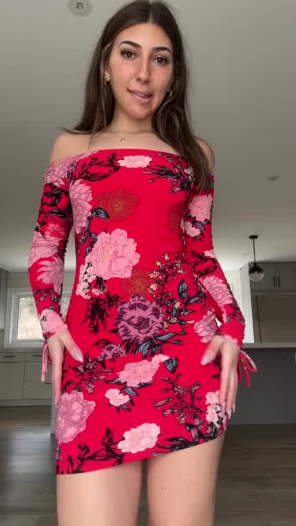 Going commando is my favorite way to wear this dress! 😍