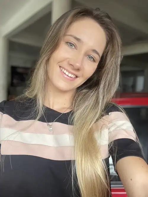 am i the type of girl you will fall in love with? 