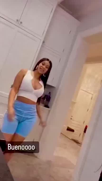 Cardi Dancing With Hard Nips 😮‍💨