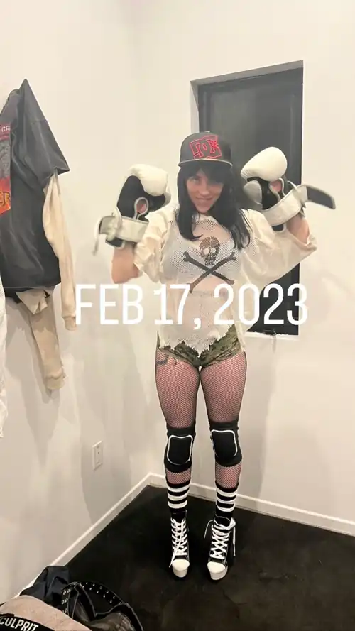 Billie’s body is so fuckable