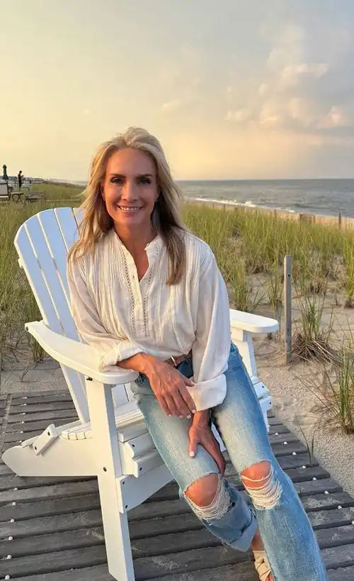 Dana Perino, 52