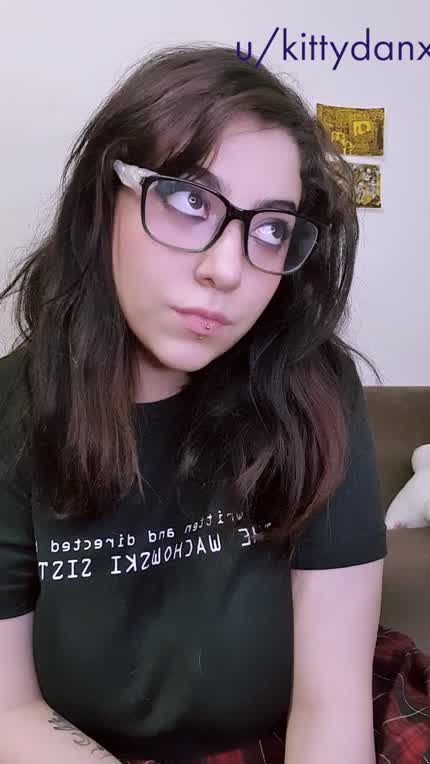 it's always the shy girl with the glasses 😈