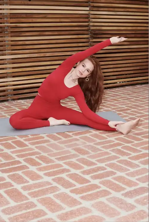 Madelaine Petsch 