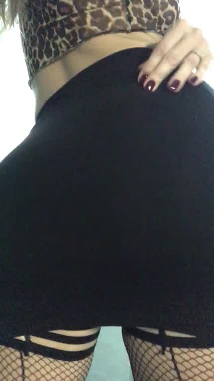 mommy wants to know, would you eat or fuck first?