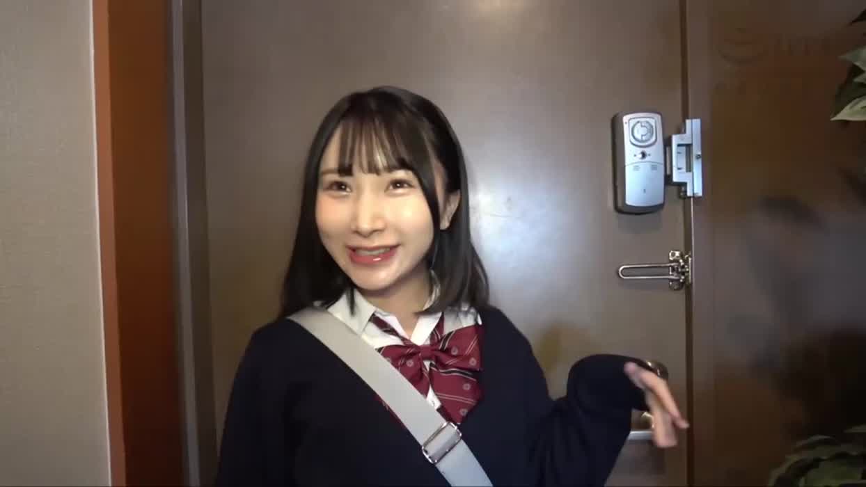 Kana Yura Enjoys Getting Her Throat Fucked [MZK-002]