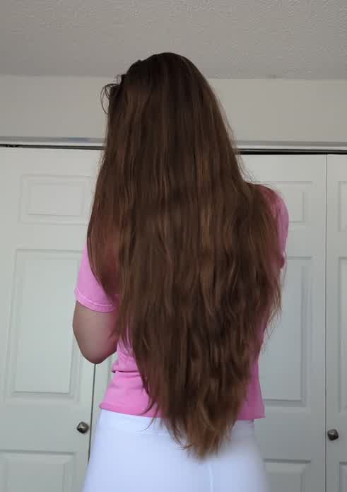 Finally met my hair length goal! 
