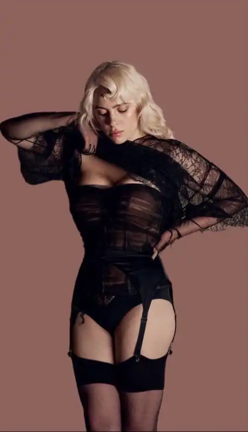 Billie in black lace