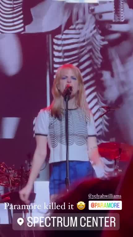 Hayley performing This Is Why (2023)