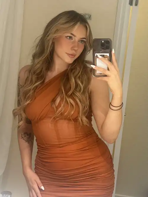 Would you say I look sexy in this 