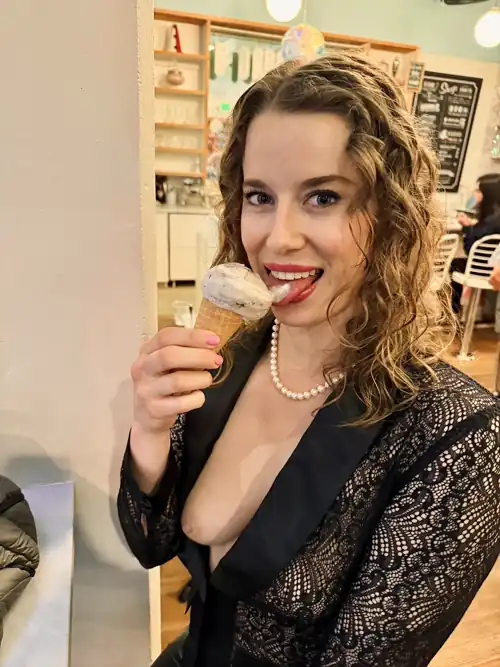 Perfect weather for ice cream 🍦