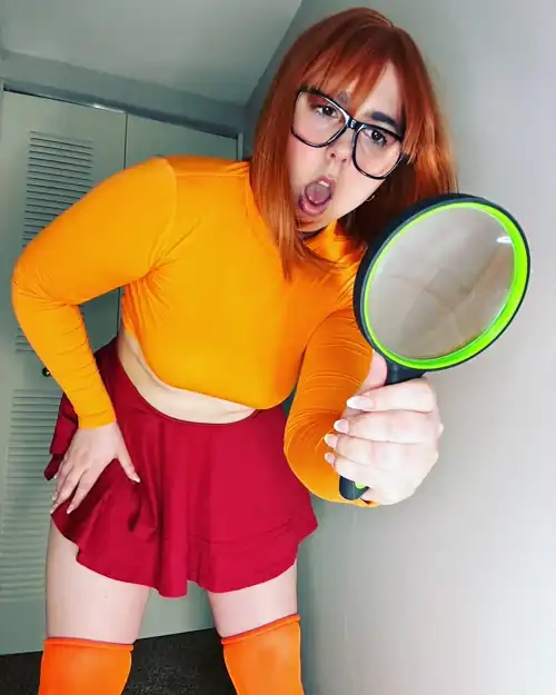 Jinkies! I solved the mystery of why you get no pussy!